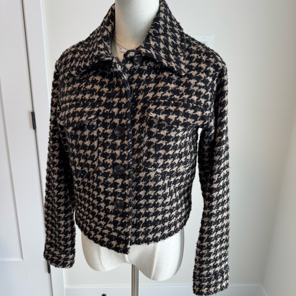 Avec Les Filles Black and Cream Houndstooth Teddy Jacket - Picture 5 of 12